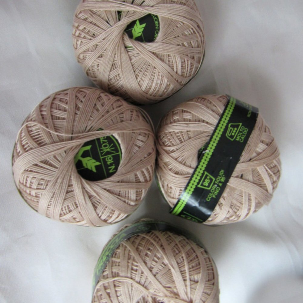 Lot 14+ cotton Crochet Yarn,